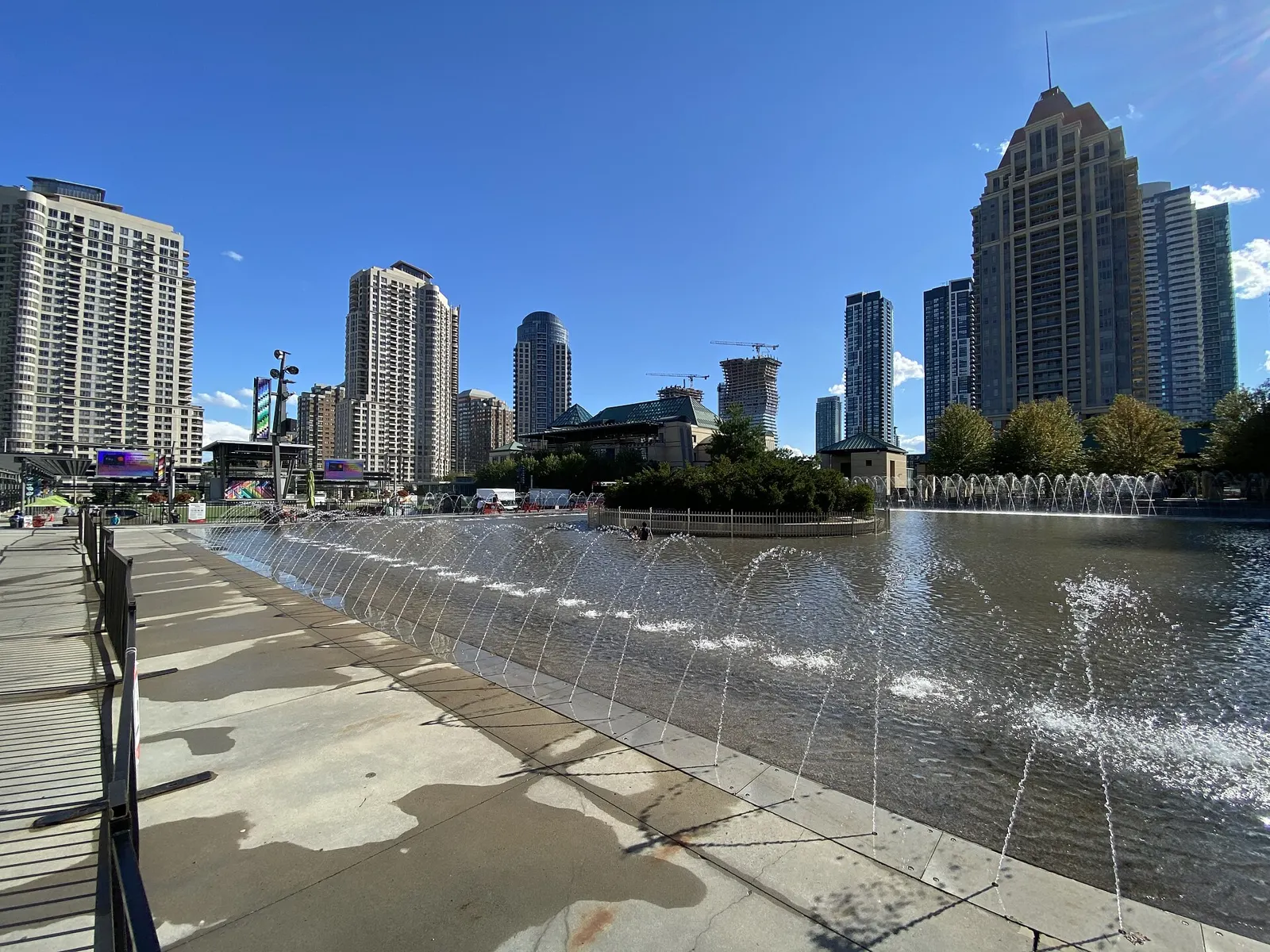 Mississauga Celebration Square and Absolute World towers